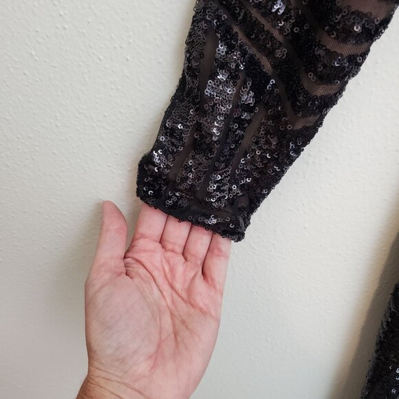 Dress the Population Lola long-sleeved sequin bodycon dress - Picture 3 of 13